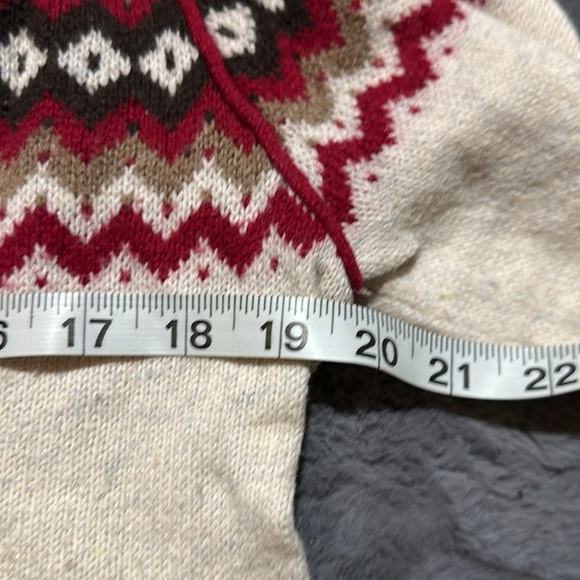 Eddie Bauer Vintage hooded sweater - Picture 7 of 9